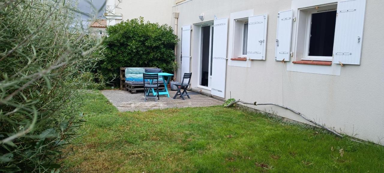 Semaphore Plat - Maisonnette -Residence - Piscine Les Sables-dʼOlonne Extérieur photo